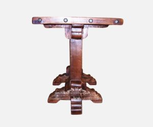 Mesita redonda con base de pedestal