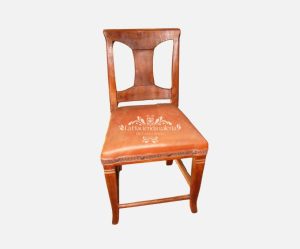 Silla de respaldo curvo